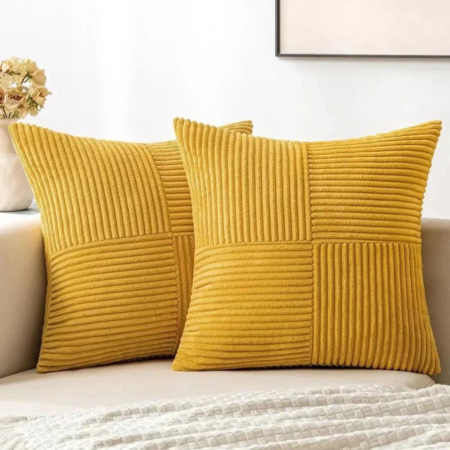 Emi and June | Luxus-Kissenbezüge aus Samt - weich und luxuriös für Sofa und Bett