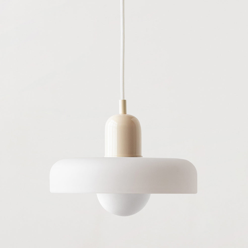 Emi and June | Bauhaus-Pendelleuchte aus farbigem Glas