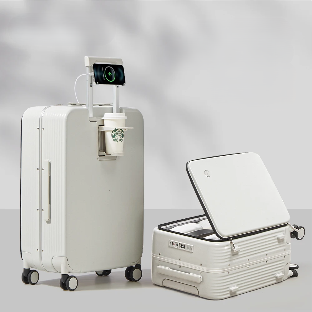 Emi and June | Aluminiumrahmen-Hartschalenkoffer mit USB-Port – Turin