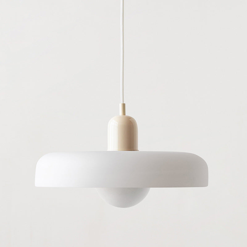 Emi and June | Bauhaus-Pendelleuchte aus farbigem Glas