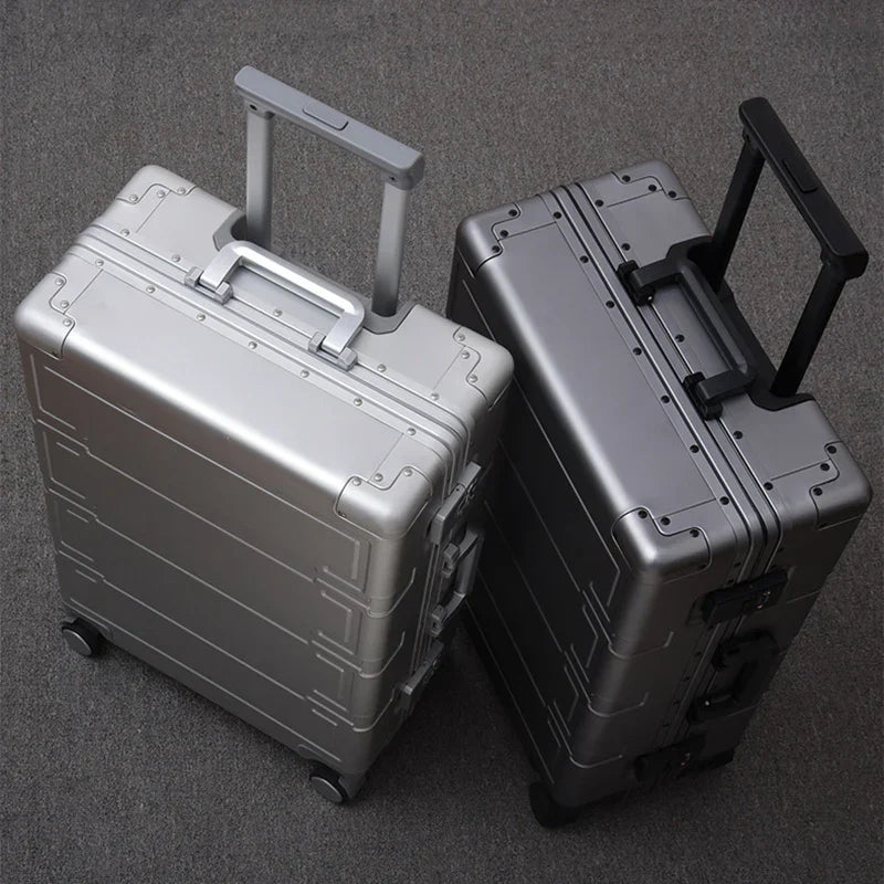 Emi and June | Vollaluminium-Hartschalenkoffer – Pristina