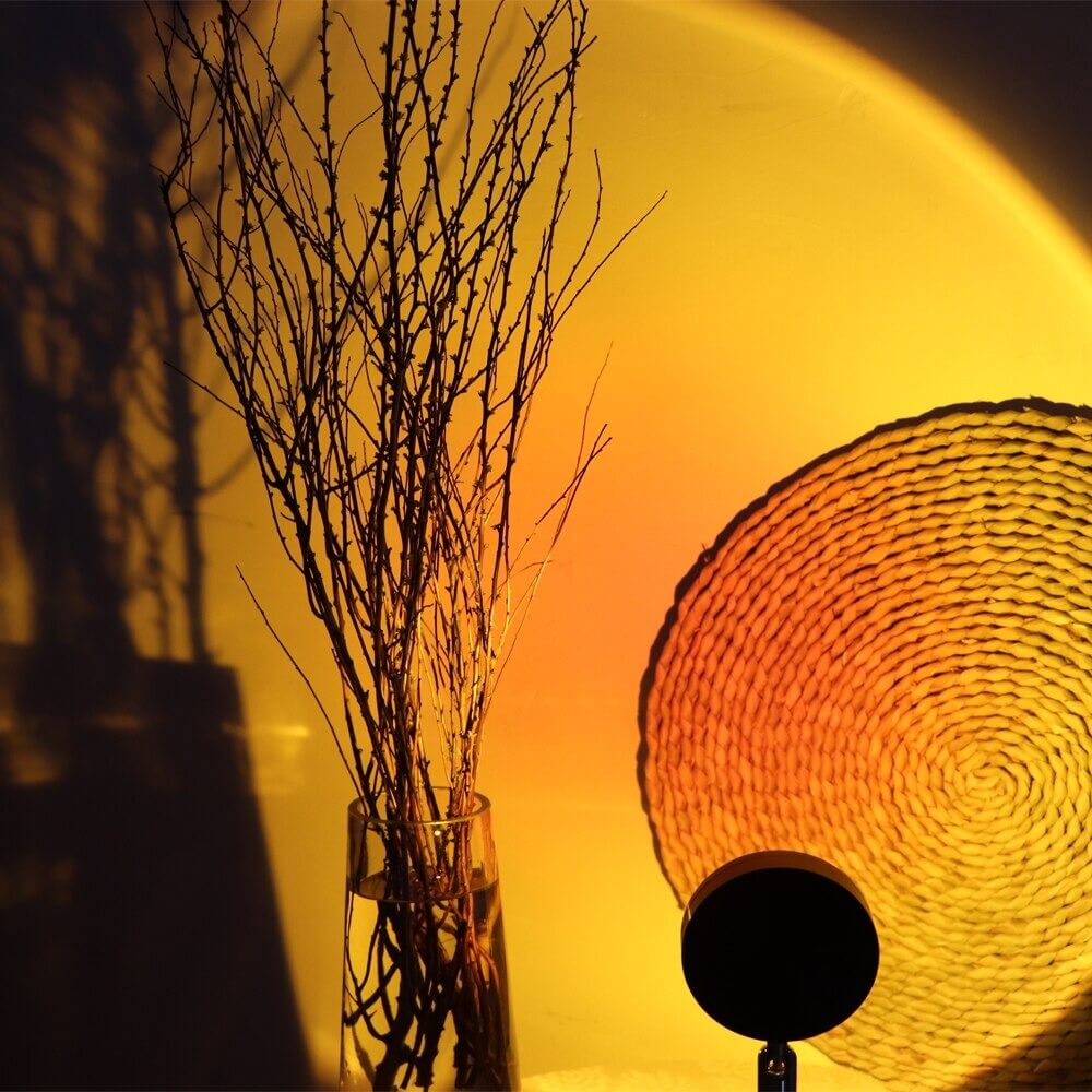 Emi and June | Sundra - Sonnenuntergang Projektionslampe mit Golden Hour Glow
