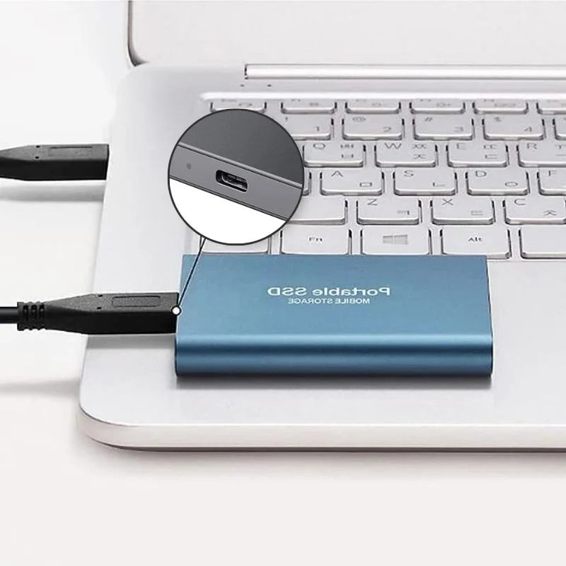 Emi and June | Externe SSD Festplatte – Aluminium-Gehäuse, Tragbarer Speicher