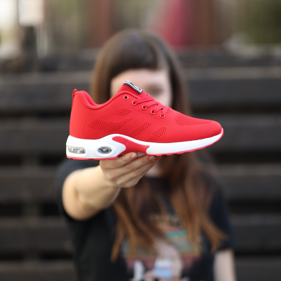 Emi and June | OrthoCare - ergonomische Schmerzlinderungs Schuhe